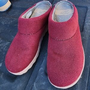 Dansko Womens Burgundy Wool Blend LUCIE Clogs Slippers Sz 39